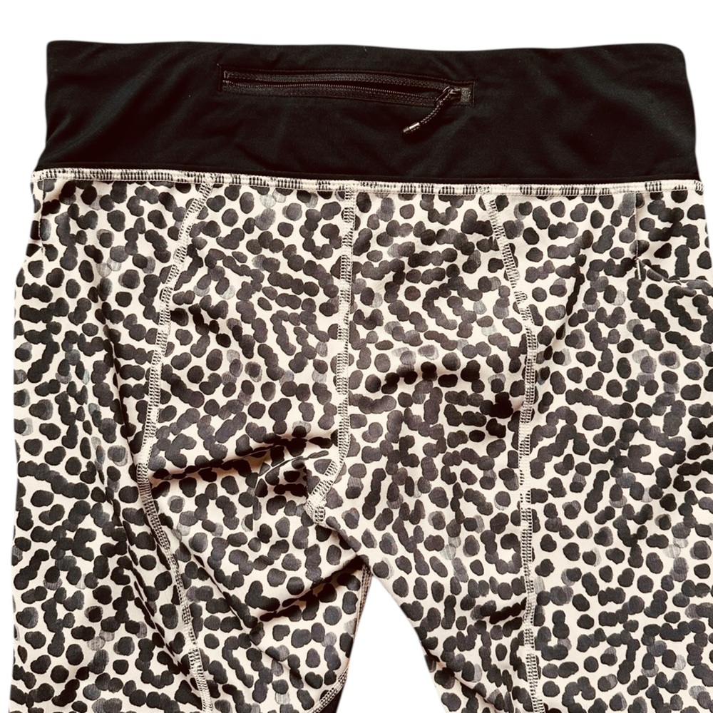 LULULEMON leopard print crop leggings size 6 - Picture 2 of 7